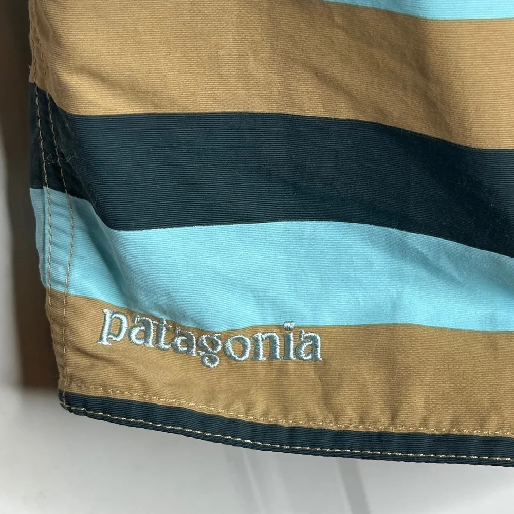 Patagonia Men Size 38 Wavefarer Board Shorts Striped Blue‎ Brown